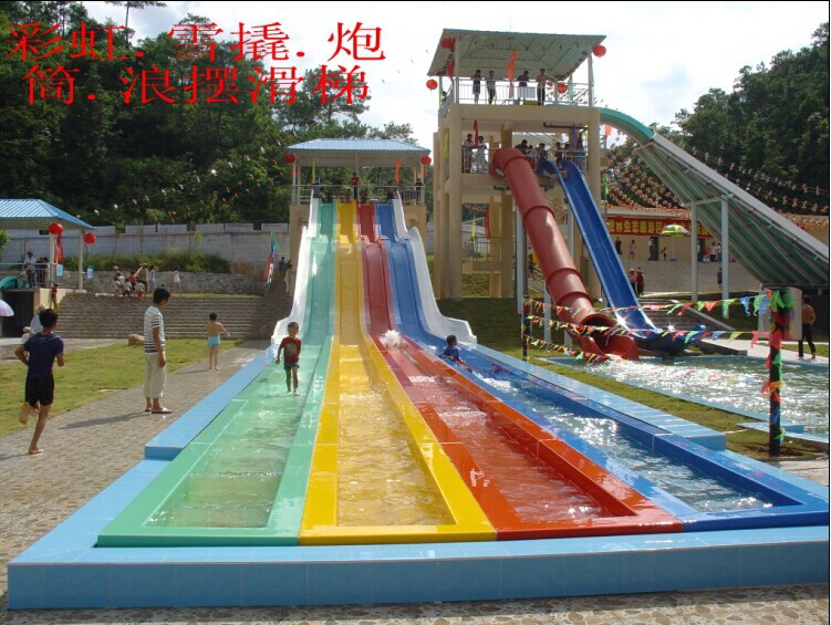 儿童嬉水城堡